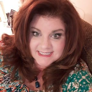 Meet your Posher, Janet